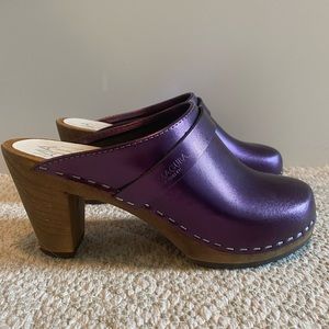 Urban Outfitters Maguba Purple Metallic Clog 6